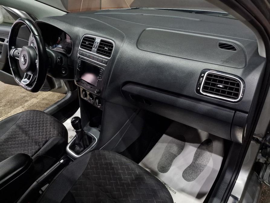 Volkswagen Polo V Рестайлинг Ставрополь  - изображение 11