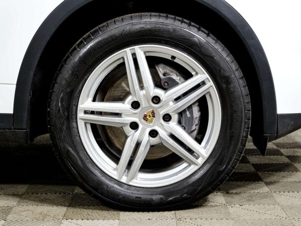 Porsche Cayenne II (958) с пробегом 2014 года, цена 2 598 000 рублей, 252538 км, внедорожник, Автокод Объявления