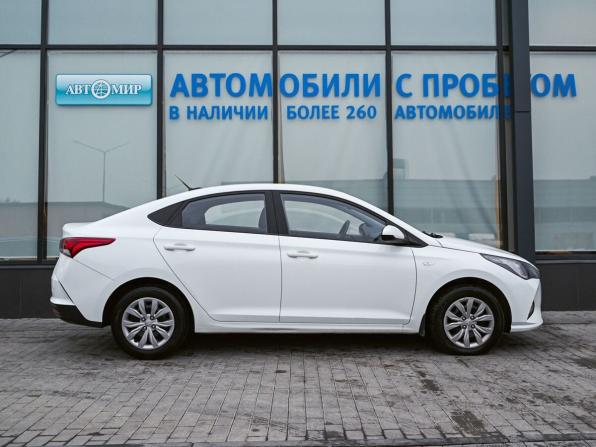 Hyundai Solaris II Рестайлинг с пробегом 2021 года, цена 1 435 000 рублей, 147774 км, седан, Автокод Объявления