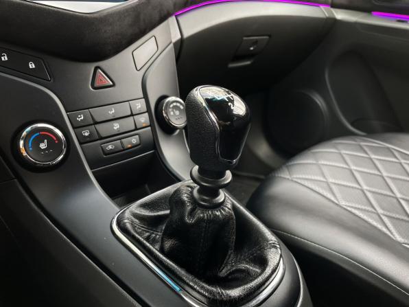 Chevrolet Cruze I с пробегом 2010 года, цена 905 000 рублей, 189531 км, седан, Автокод Объявления