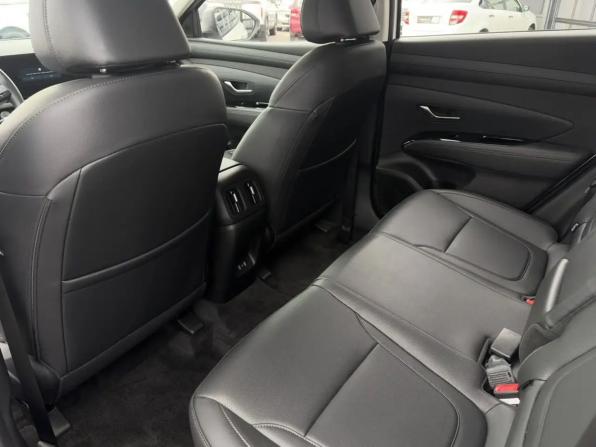 Hyundai Tucson IV Рестайлинг с пробегом 2026 года, цена 4 399 000 рублей, 30 км, внедорожник, Автокод Объявления