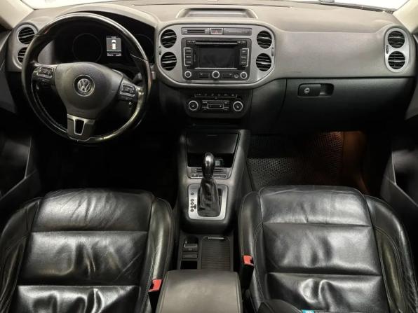 Volkswagen Tiguan I Рестайлинг с пробегом 2011 года, цена 959 000 рублей, 209000 км, внедорожник, Автокод Объявления
