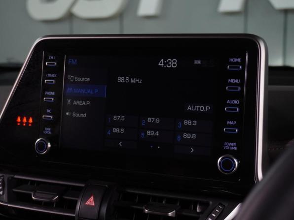 Toyota C-HR I Рестайлинг с пробегом 2021 года, цена 2 389 000 рублей, 24933 км, внедорожник, Автокод Объявления