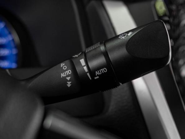 Toyota Camry VII (XV50) Рестайлинг 2 с пробегом 2018 года, цена 2 249 000 рублей, 190150 км, седан, Автокод Объявления