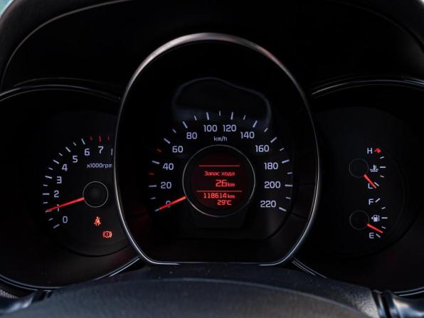 Kia Rio III Рестайлинг с пробегом 2016 года, цена 1 195 000 рублей, 118614 км, седан, Автокод Объявления