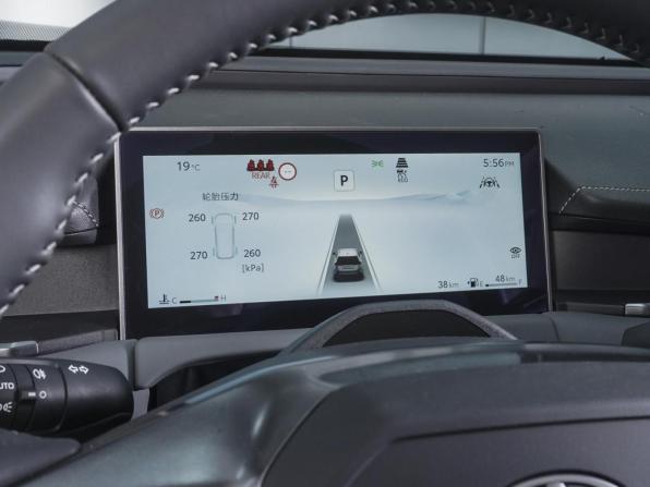 Toyota RAV4 VI (XA60) с пробегом 2025 года, цена 4 590 000 рублей, 38 км, внедорожник, Автокод Объявления