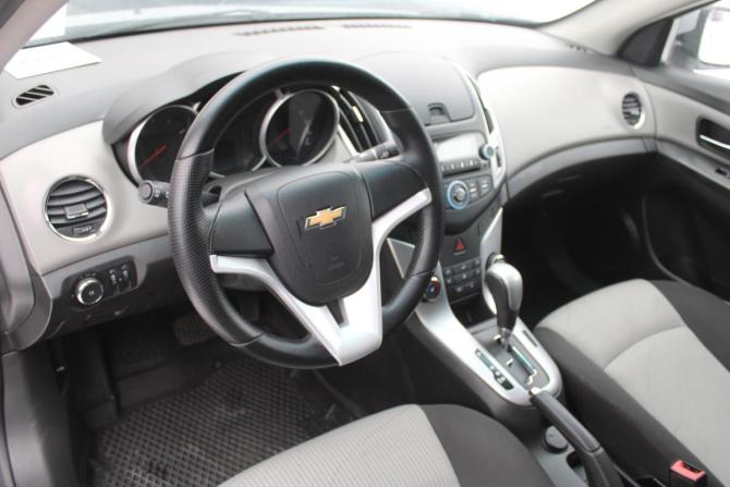 Chevrolet Cruze I Рестайлинг с пробегом 2014 года, цена 595 000 рублей, 247633 км, седан, Автокод Объявления