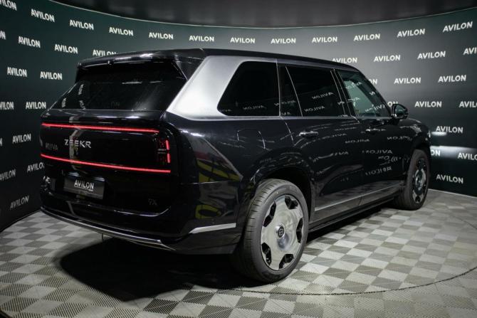 Новый Zeekr 9X 2025 года, цена 17 055 600 рублей, внедорожник, Автокод Объявления