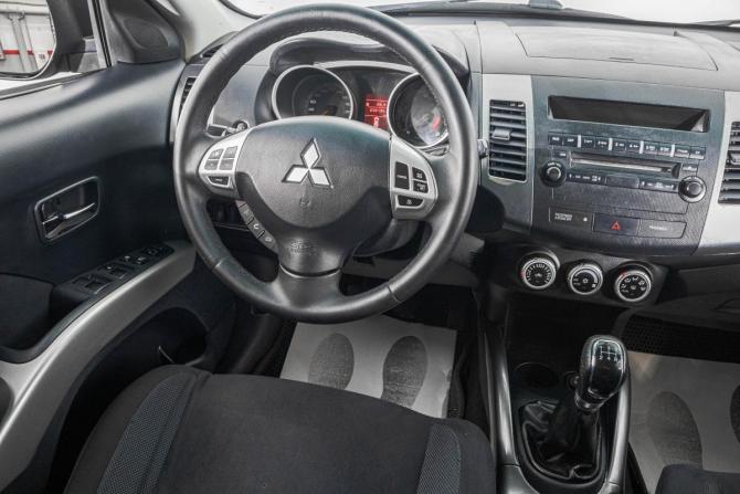 Mitsubishi Outlander II с пробегом 2007 года, цена 1 159 000 рублей, 232000 км, внедорожник, Автокод Объявления