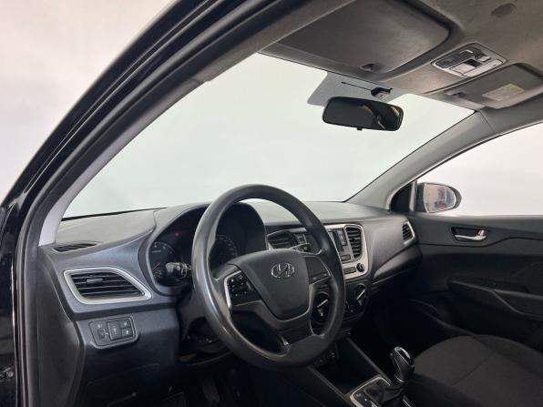 Hyundai Solaris II с пробегом 2018 года, цена 1 169 000 рублей, 153000 км, седан, Автокод Объявления