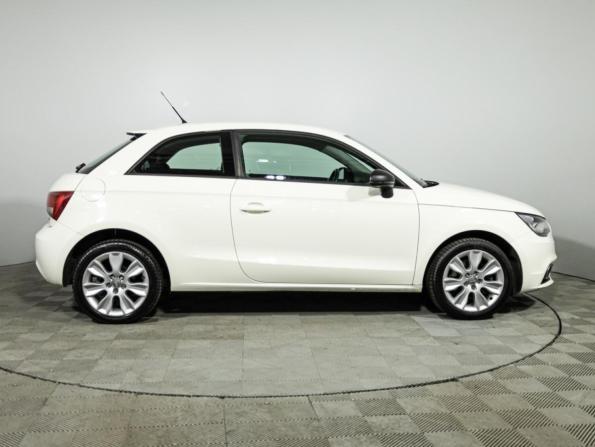 Audi A1 I (8X) с пробегом 2011 года, цена 869 700 рублей, 138524 км, хэтчбек, Автокод Объявления