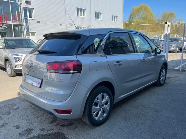 Citroen C4 SpaceTourer I с пробегом 2018 года, цена 1 740 000 рублей, 94000 км, минивэн, Автокод Объявления