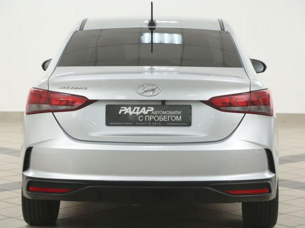 Hyundai Solaris II Рестайлинг с пробегом 2021 года, цена 1 424 000 рублей, 114500 км, седан, Автокод Объявления