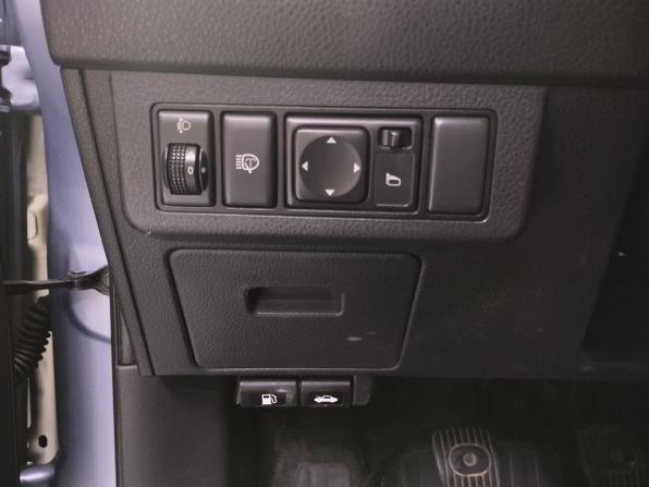 Nissan Tiida I Рестайлинг с пробегом 2010 года, цена 680 000 рублей, 124880 км, хэтчбек, Автокод Объявления