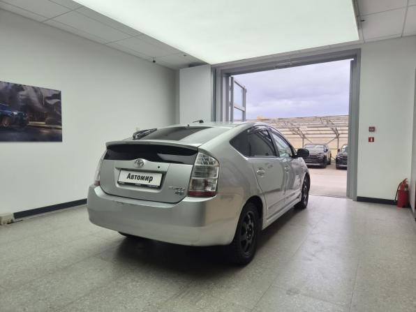 Toyota Prius II Рестайлинг (XW20) с пробегом 2007 года, цена 550 000 рублей, 450395 км, лифтбек, Автокод Объявления