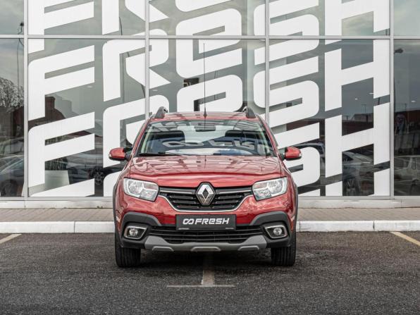 Renault Sandero II Рестайлинг с пробегом 2020 года, цена 1 322 500 рублей, 49725 км, хэтчбек, Автокод Объявления