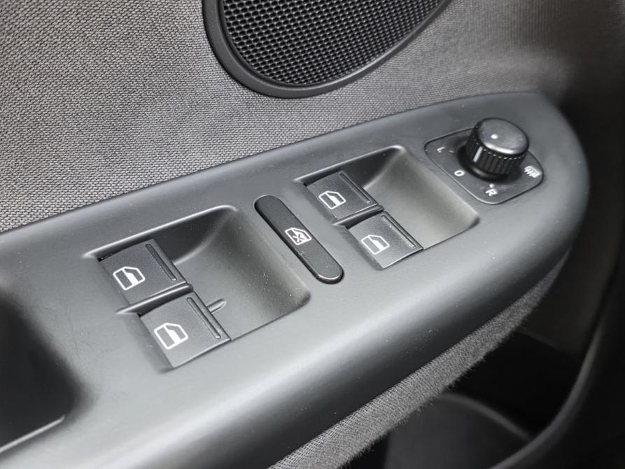 Volkswagen Golf Plus II Москва  - изображение 14