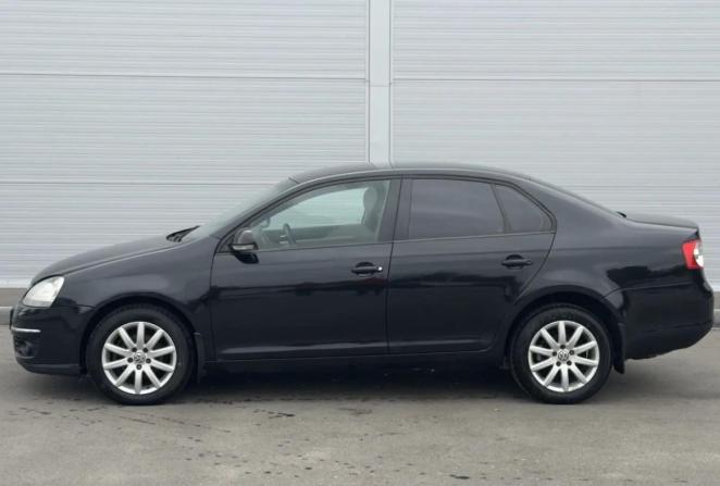 Volkswagen Jetta V с пробегом 2009 года, цена 495 000 рублей, 215486 км, седан, Автокод Объявления