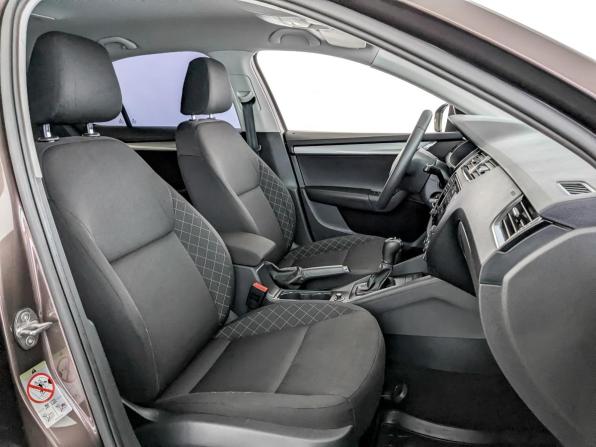 Skoda Octavia III (A7) Рестайлинг с пробегом 2019 года, цена 1 750 000 рублей, 97886 км, лифтбек, Автокод Объявления