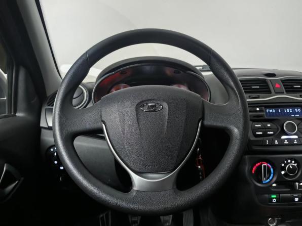 Lada (ВАЗ) Granta I Рестайлинг с пробегом 2024 года, цена 888 000 рублей, 28564 км, лифтбек, Автокод Объявления