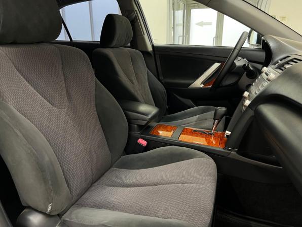 Toyota Camry VI (XV40) Рестайлинг с пробегом 2011 года, цена 1 260 000 рублей, 230505 км, седан, Автокод Объявления