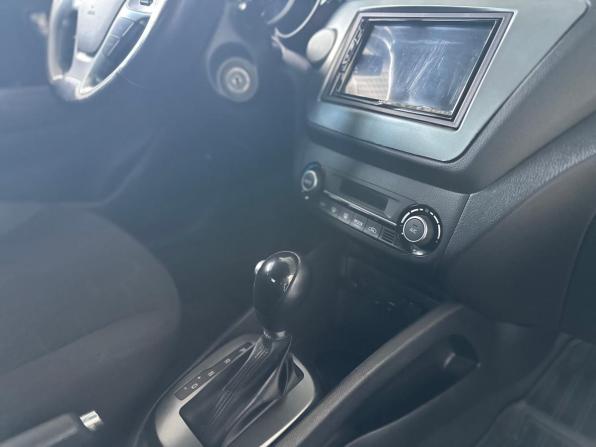 Kia Rio III Рестайлинг с пробегом 2015 года, цена 1 079 000 рублей, 113000 км, седан, Автокод Объявления