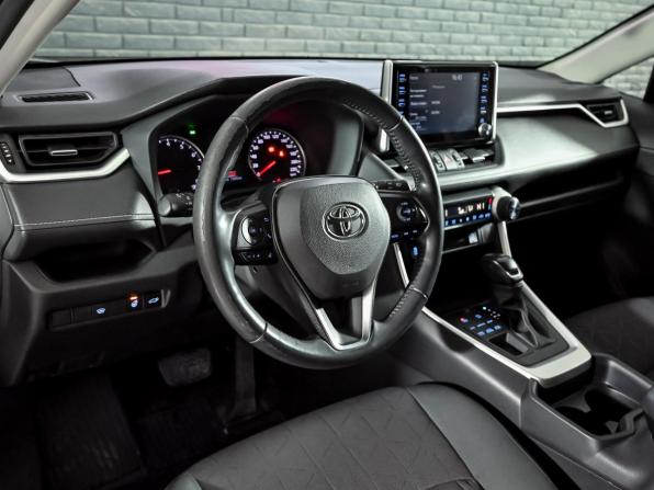 Toyota RAV4 V (XA50) с пробегом 2019 года, цена 3 380 000 рублей, 73094 км, внедорожник, Автокод Объявления