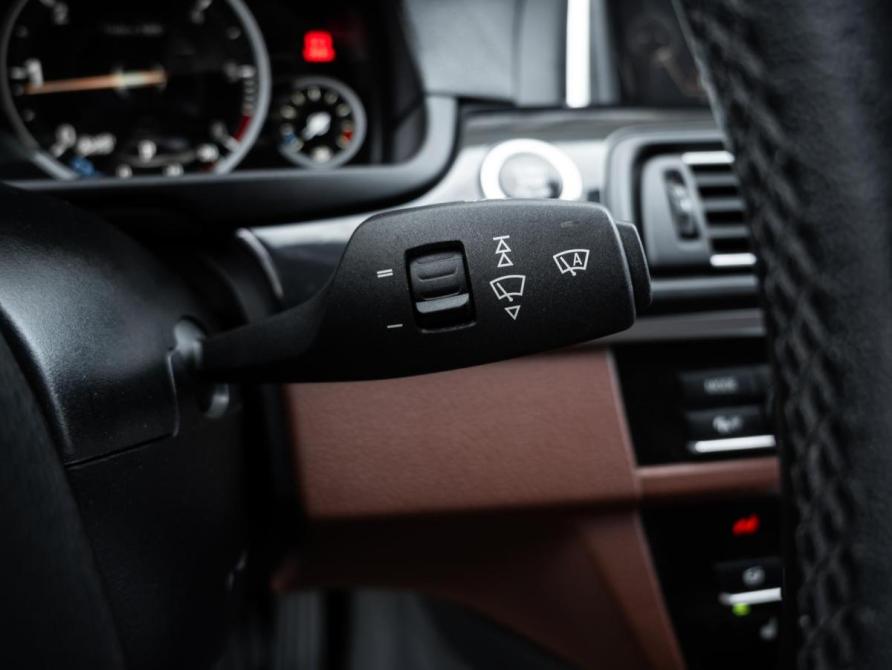 BMW 5 серии VI (F10/F11/F07) Рестайлинг Ставрополь  - изображение 18