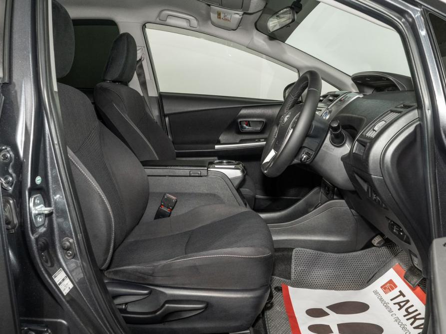 Toyota Prius Alpha I (ZVW40/41) Рестайлинг Иркутск  - изображение 5