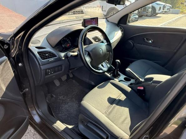 Renault Fluence I с пробегом 2012 года, цена 490 000 рублей, 255817 км, седан, Автокод Объявления