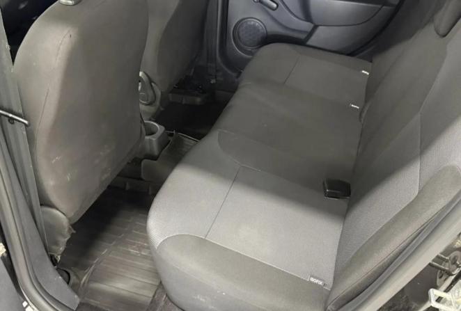 Renault Logan II Рестайлинг с пробегом 2019 года, цена 950 000 рублей, 64169 км, седан, Автокод Объявления