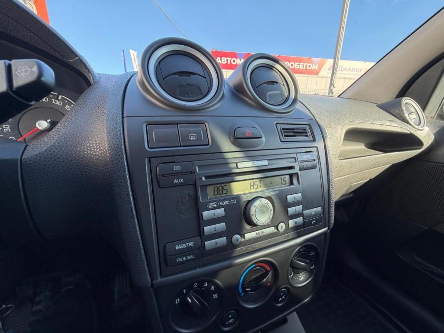 Ford Fiesta Mk5 Набережные Челны  - изображение 13