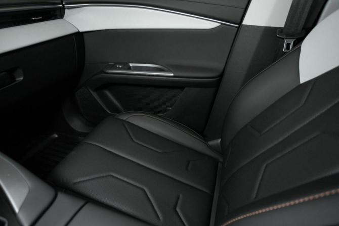 Новый Omoda C5 II 2026 года, цена 2 879 000 рублей, внедорожник, Автокод Объявления