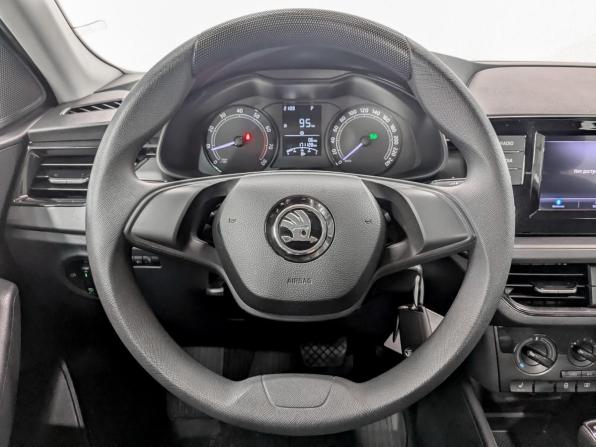 Skoda Rapid II с пробегом 2021 года, цена 1 225 000 рублей, 171122 км, лифтбек, Автокод Объявления