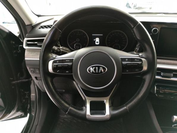 Kia K5 III с пробегом 2021 года, цена 2 570 000 рублей, 111000 км, седан, Автокод Объявления