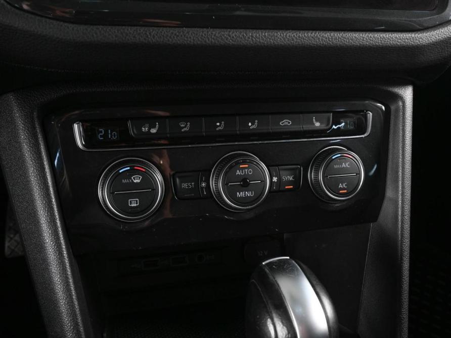 Volkswagen Tiguan II Рестайлинг Ростов-на-Дону  - изображение 14