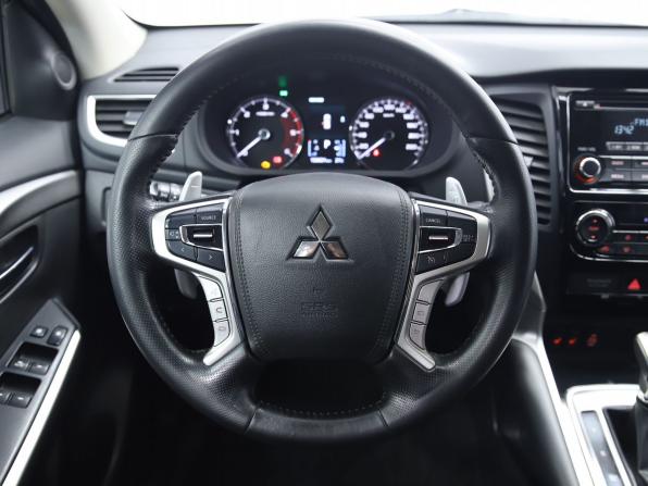 Mitsubishi Pajero Sport III с пробегом 2020 года, цена 3 090 000 рублей, 132631 км, внедорожник, Автокод Объявления