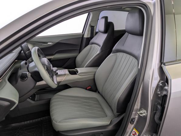 Changan Lamore с пробегом 2023 года, цена 1 970 000 рублей, 21400 км, седан, Автокод Объявления