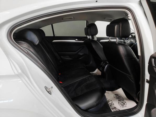 Volkswagen Passat B8 с пробегом 2016 года, цена 1 740 000 рублей, 89421 км, седан, Автокод Объявления