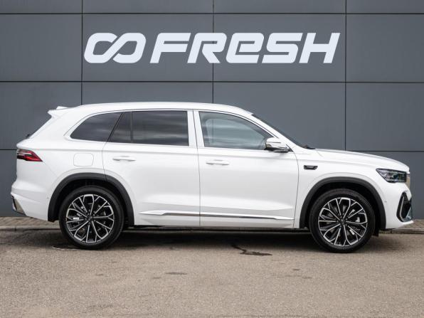 Geely Monjaro I Рестайлинг 2 с пробегом 2026 года, цена 4 080 000 рублей, 32 км, внедорожник, Автокод Объявления