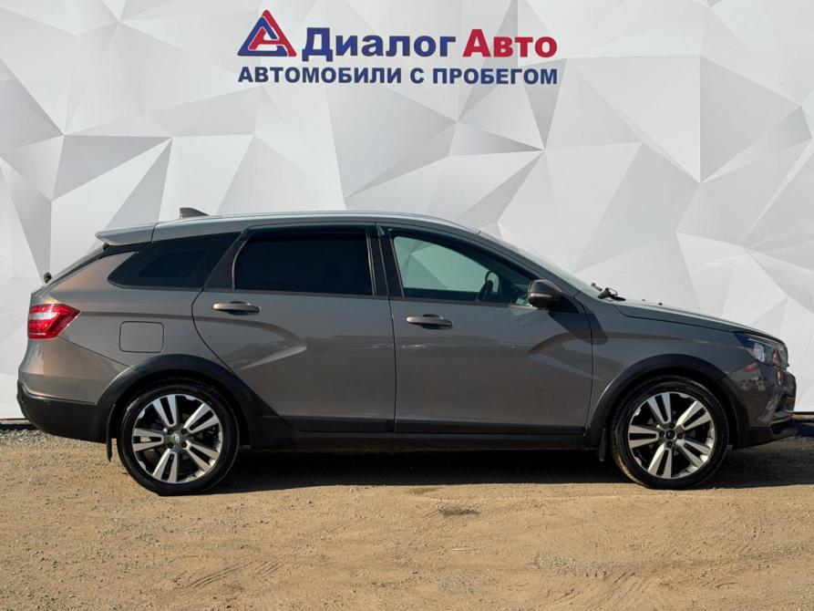Lada (ВАЗ) Vesta I Набережные Челны  - изображение 4