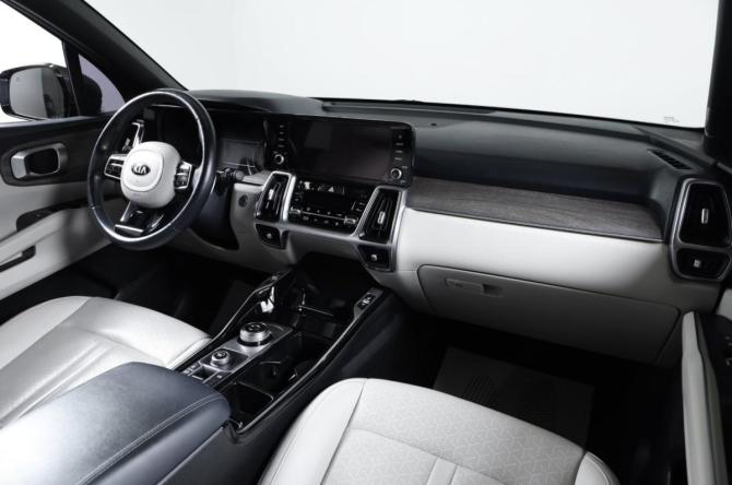 Kia Sorento IV с пробегом 2021 года, цена 3 599 000 рублей, 107000 км, внедорожник, Автокод Объявления