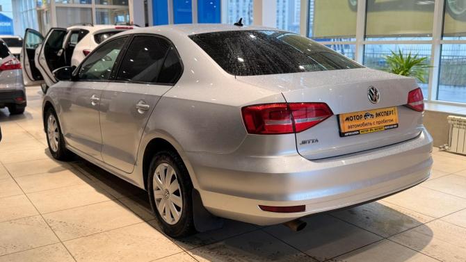 Volkswagen Jetta VI Рестайлинг с пробегом 2015 года, цена 990 000 рублей, 159951 км, седан, Автокод Объявления