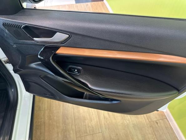 Lada (ВАЗ) Vesta I Рестайлинг (NG) с пробегом 2023 года, цена 1 361 000 рублей, 47179 км, седан, Автокод Объявления