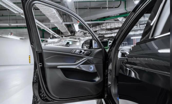 Новый BMW X7 I (G07) Рестайлинг 2025 года, цена 18 900 000 рублей, внедорожник, Автокод Объявления