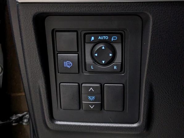 Toyota Land Cruiser Prado 150 Series Рестайлинг 2 с пробегом 2020 года, цена 6 170 000 рублей, 54239 км, внедорожник, Автокод Объявления