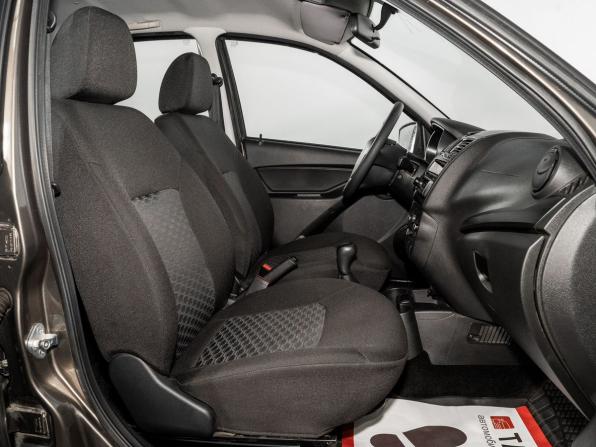 Lada (ВАЗ) Granta I Рестайлинг с пробегом 2022 года, цена 740 000 рублей, 31460 км, седан, Автокод Объявления