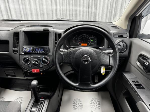Nissan AD III Рестайлинг с пробегом 2018 года, цена 1 000 000 рублей, 133896 км, универсал, Автокод Объявления