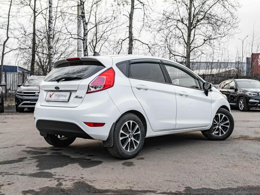 Ford Fiesta Mk6 Рестайлинг Санкт-Петербург  - изображение 2