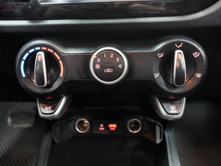Kia Rio IV Ульяновск  - изображение 16